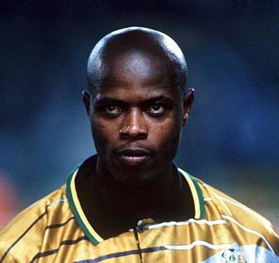 	Phil Masinga 	